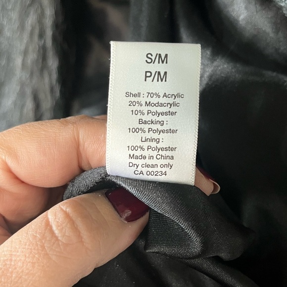 Hudson Bay Black Faux Fur Shaggy Jacket - Picture 11 of 13